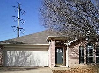 3105 Partridge Ct, Grand Prairie, TX 75052