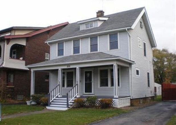 1st image of 2081 Lincoln Ave