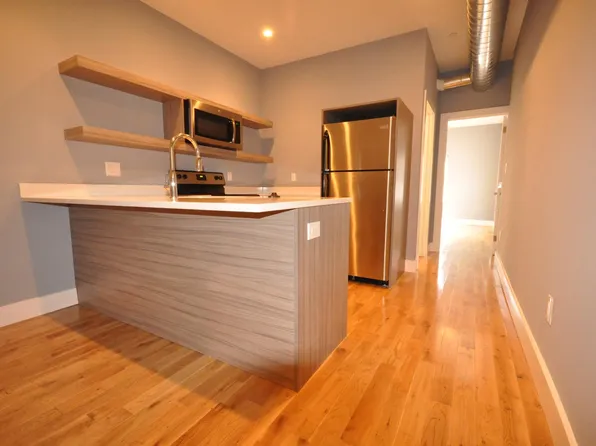 3226 Wallace St #1, Philadelphia, PA 19104