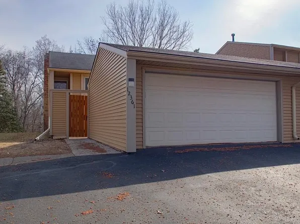 12361 Drake St NW, Coon Rapids, MN 55448