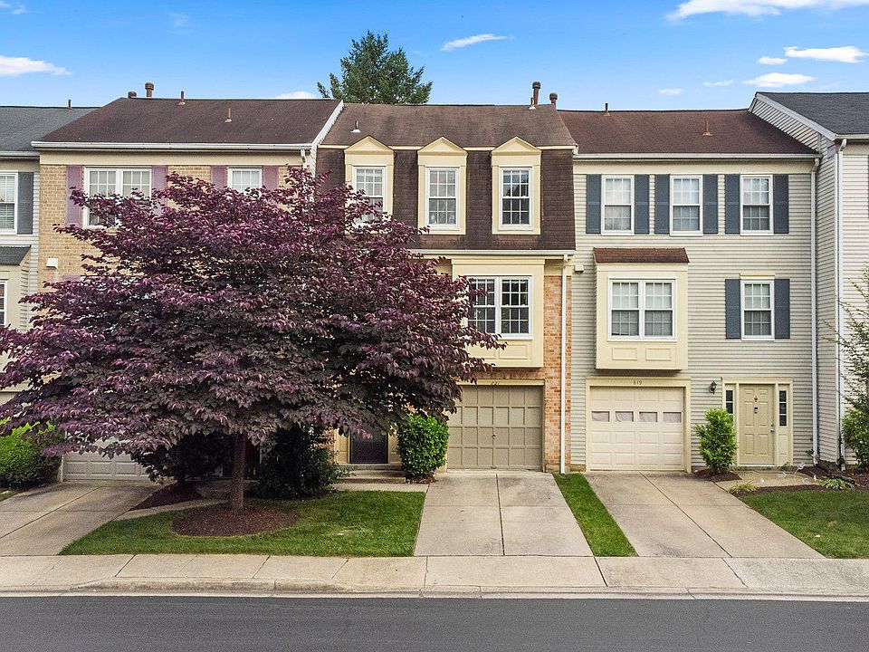 1st image of 821 Ivy League Ln #20-116