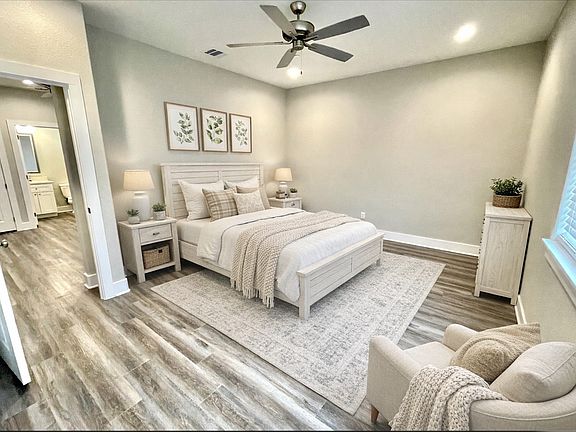 4th image of 401 Park Pl