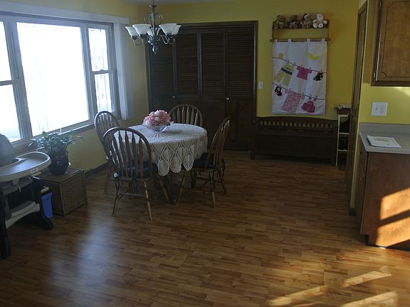 Large eat in kitchen