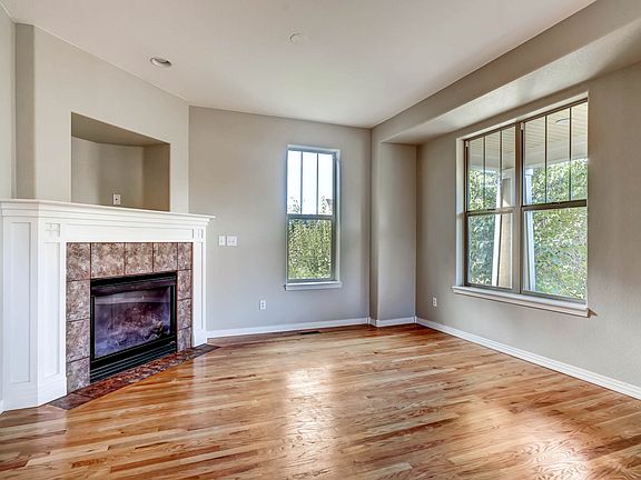5th image of 2613 Elmira St