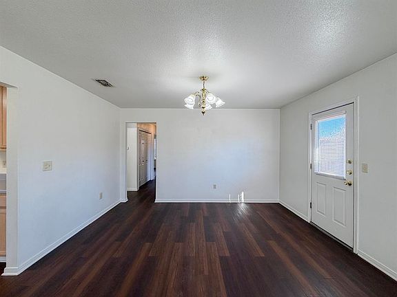 2nd image of 1812A W Avenue K #5d2047fc2
