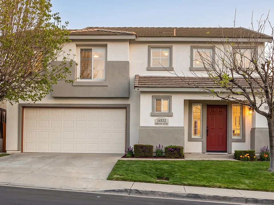 3350 Evening Star Cir