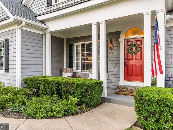 2nd image of 9325 Spinnaker Ln
