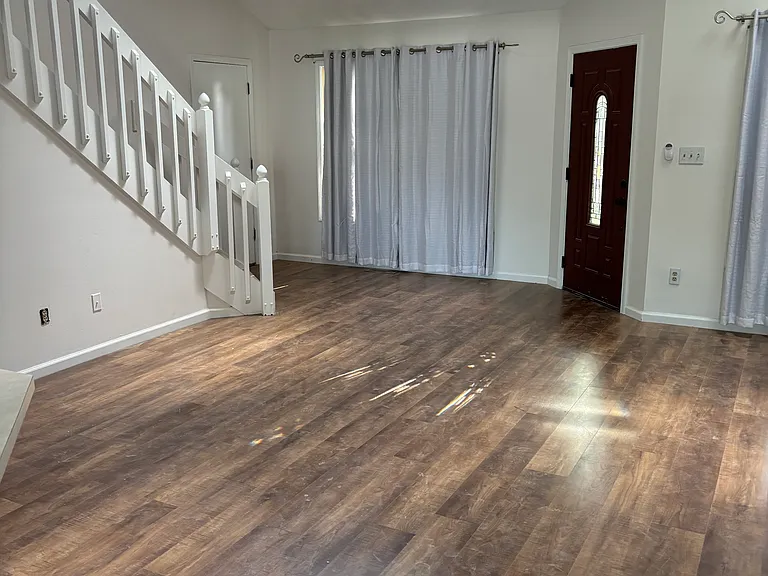 215 Black Maple Ct — Photo 6