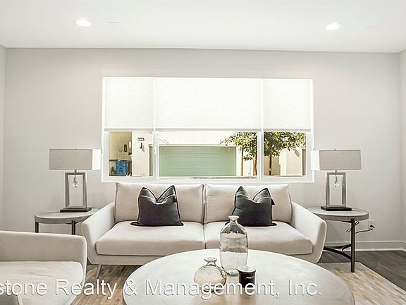 2nd image of 635 Daniel Freeman Cir