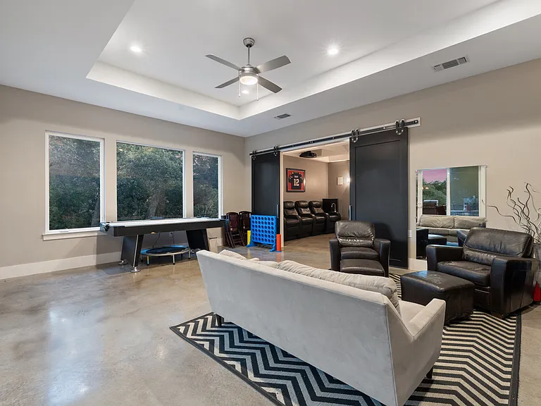 3801 Peak Lookout Dr — Photo 31