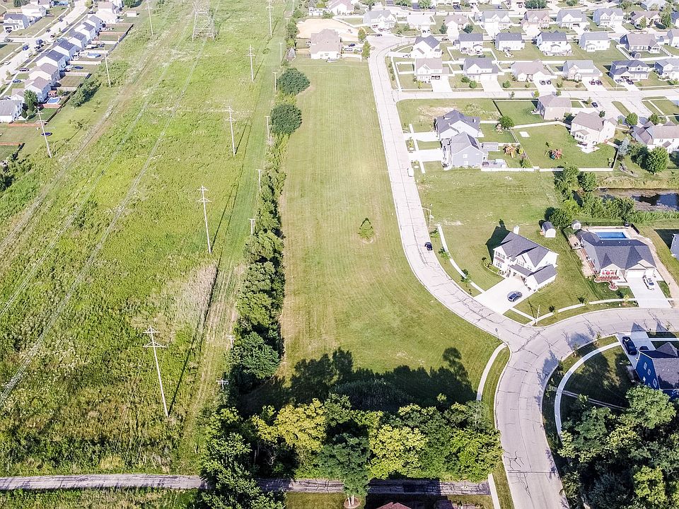 2nd image of 26544 W Orchid Ln