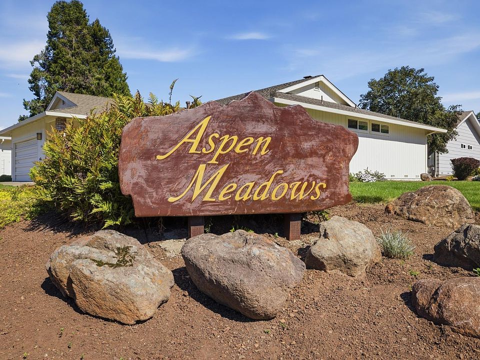 1st image of 43 Aspen Meadows Circle