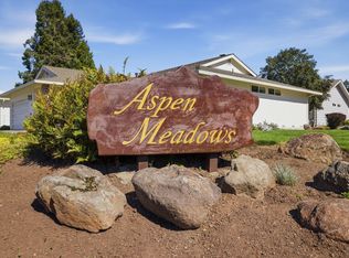 43 Aspen Meadows Circle, Santa Rosa, CA 95409