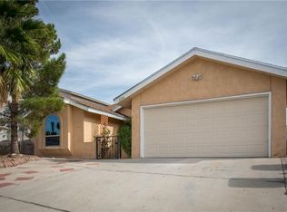 1136 Amber Morgan Dr, El Paso, TX 79936