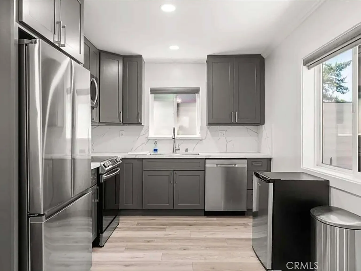 2 bed, 600 sqft, $1,600 — Photo 4