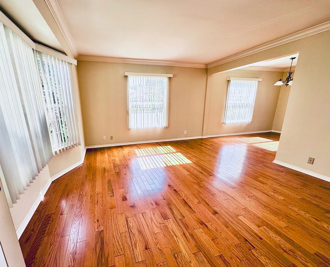 Building Photo - 1503 W Alameda Ave #A8