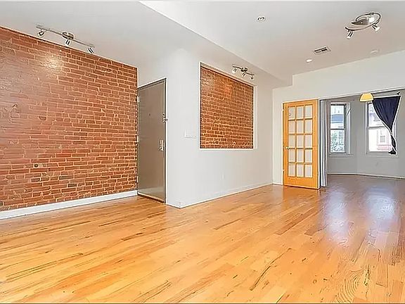 3rd image of 778 Lincoln Pl #4D