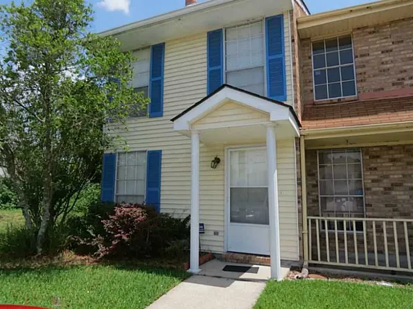 51A Carriage Ln, Destrehan, LA 70047