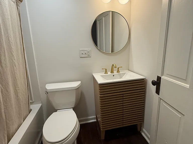 306 E Huntingdon St #1 — Photo 24