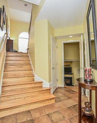 3rd image of 5745 Governors Pond Cir