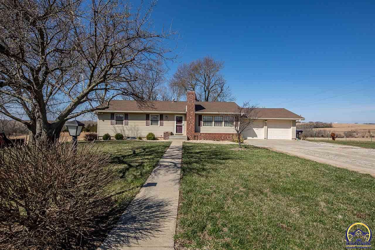 4525 NW Valencia Rd, Silver Lake, KS 66539 Zillow