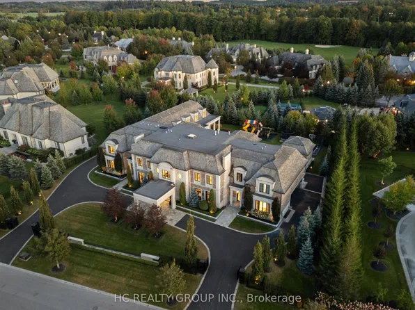 38 Adena Meadows Way, Aurora, ON L4G 7Y6