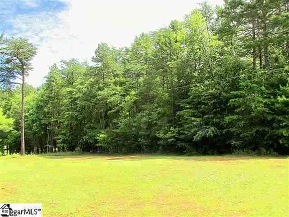 3rd image of 224 Bethesda Dr