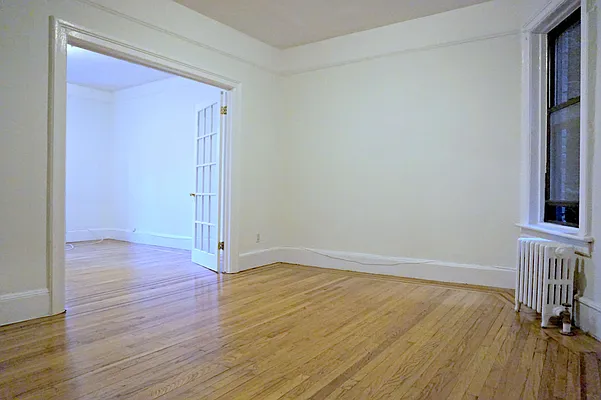 Rented by Metropolitan Equities | media 20