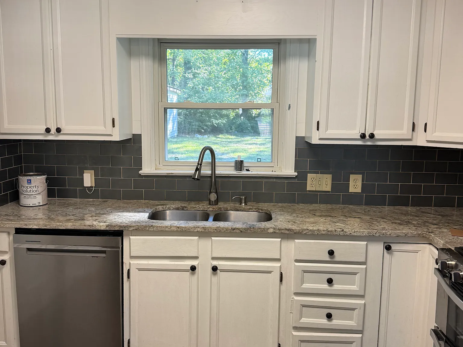 3 bed, 1200 sqft, $1,500 — Photo 3