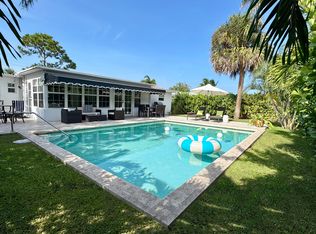 360 Alhambra Pl, West Palm Beach, FL 33405