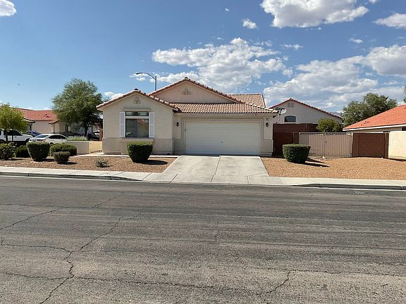 2nd image of 516 Country Hill Dr