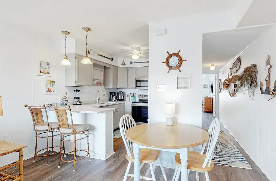 1 bed, 616 sqft, $1,450 — Photo 2