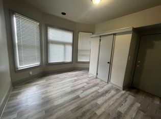 1234 W Walker St APT 6, Milwaukee, WI 53204