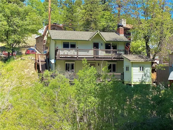 33175 Arrowbear Dr, Arrowbear Lake, CA 92382