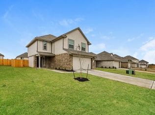 305 Fallow Deer Dr, Huntsville, TX 77320