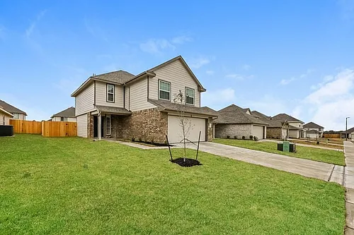 305 Fallow Deer Dr Photo 1