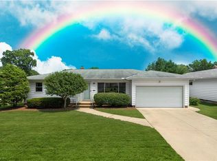 3885 W 213th St, Fairview Park, OH