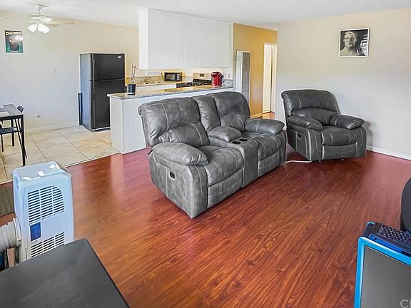 3rd image of 3265 Santa Fe Ave APT 144