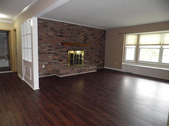 2nd image of 6990 Carriage Hill Dr APT 202