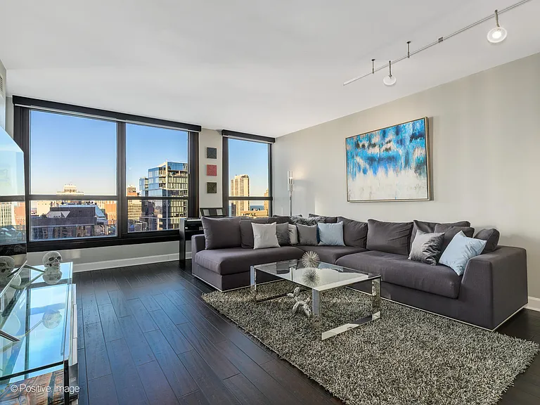 1030 N State St #18C — Photo 3