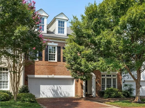 1011 Hyde Ln, Henrico, VA 23229