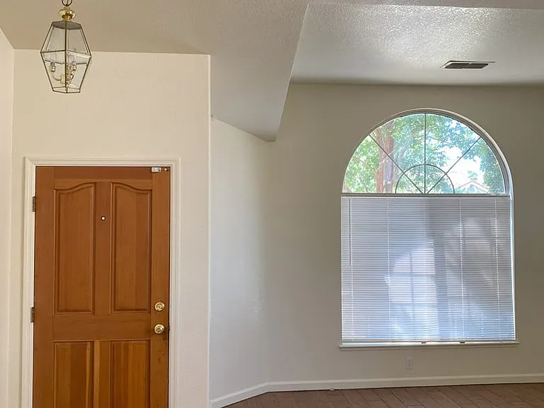 5065 Concord Rd — Photo 3
