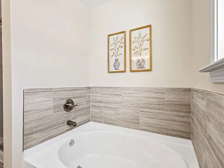 205 Starr Cir — Photo 15