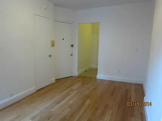 Rented by Manhattan Best Realty, Inc. | media 28