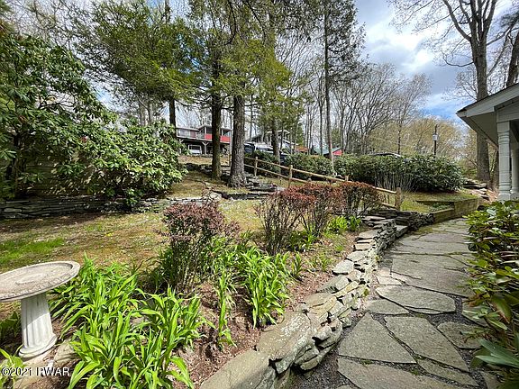 3rd image of 345 Sunset Shore Dr