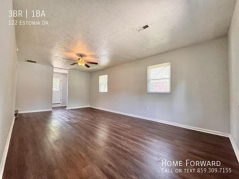 122 Estonia Dr — Photo 15