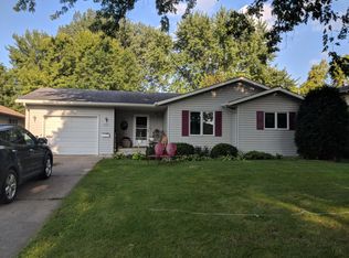 735 Merrill St SW, Hutchinson, MN 55350