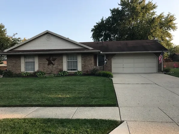 305 Tamarack Trl, Springboro, OH 45066