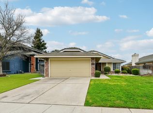 707 Summit Lakes Way, Galt, CA 95632