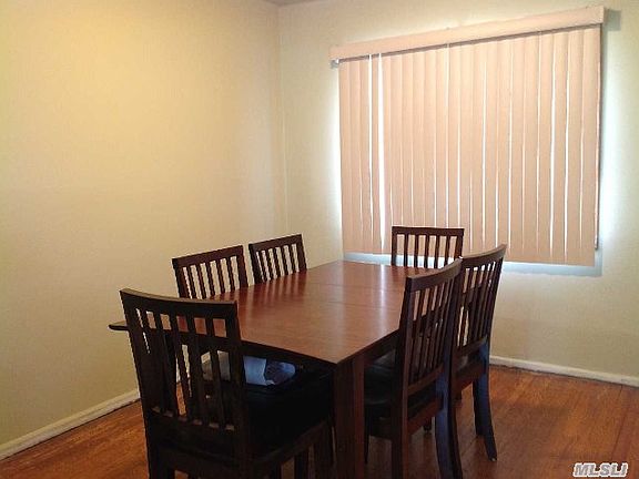 4th image of 1034 Lorraine Dr